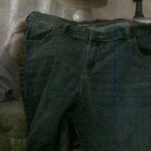 old navy eans with roses